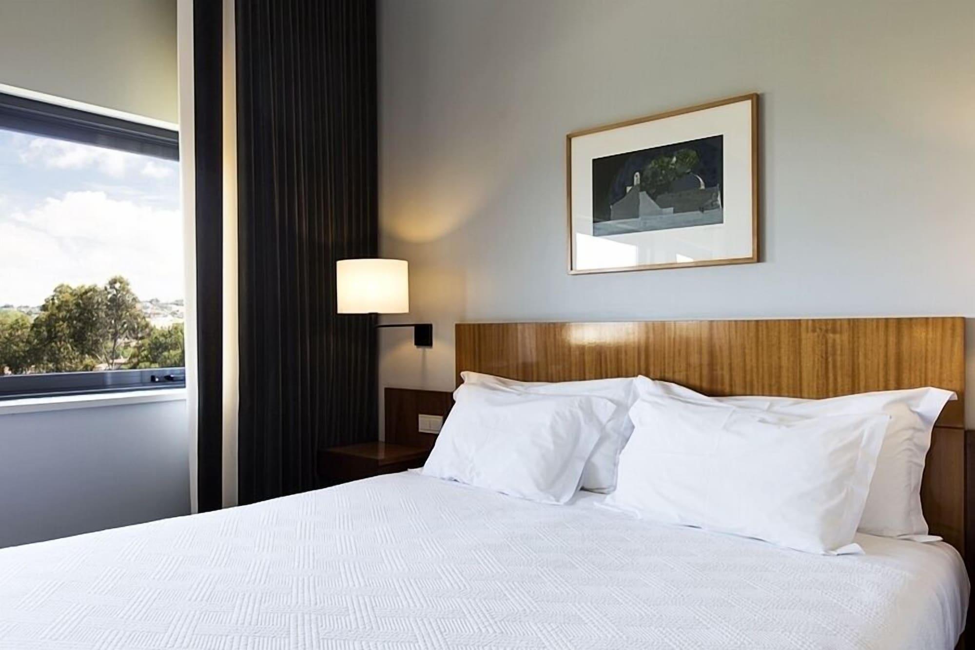 Hotel De Guimaraes Business & Spa Exterior photo