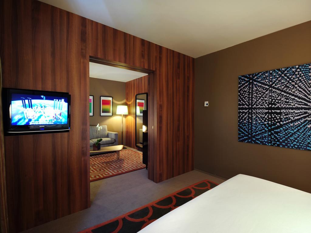 Hotel De Guimaraes Business & Spa Exterior photo